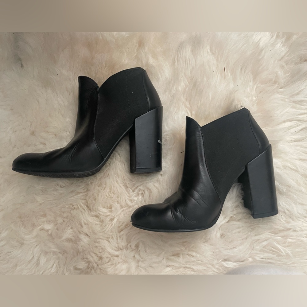 Stuart weitzman booties